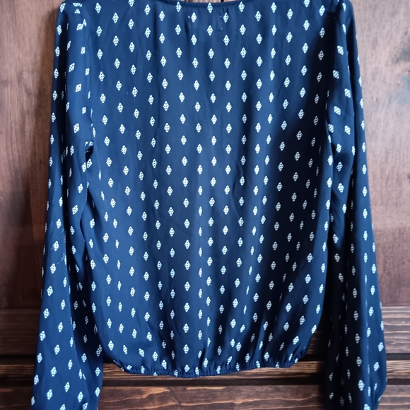 Blue patterned blouse - Picture 2 of 3